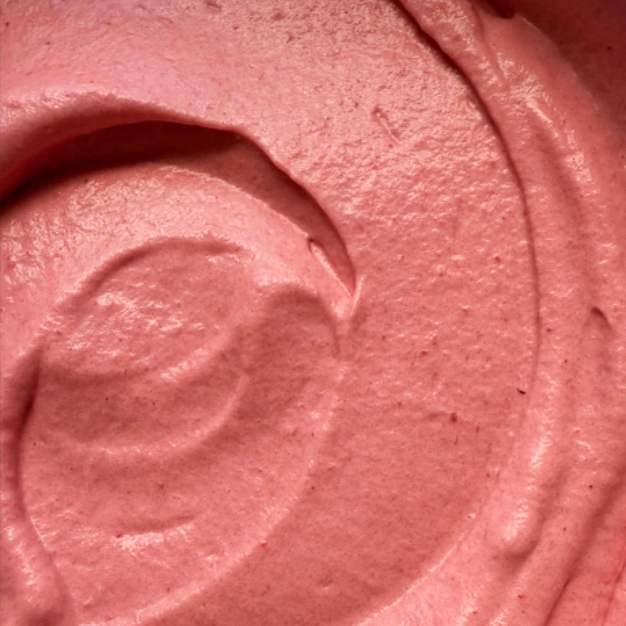 Salade de fraises fraîches & mousse fraise / citron