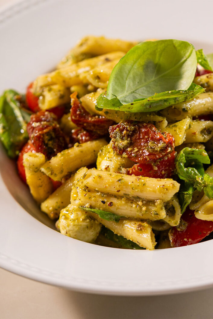 Crudité : Salade de pâtes casarecce / pesto / tomate